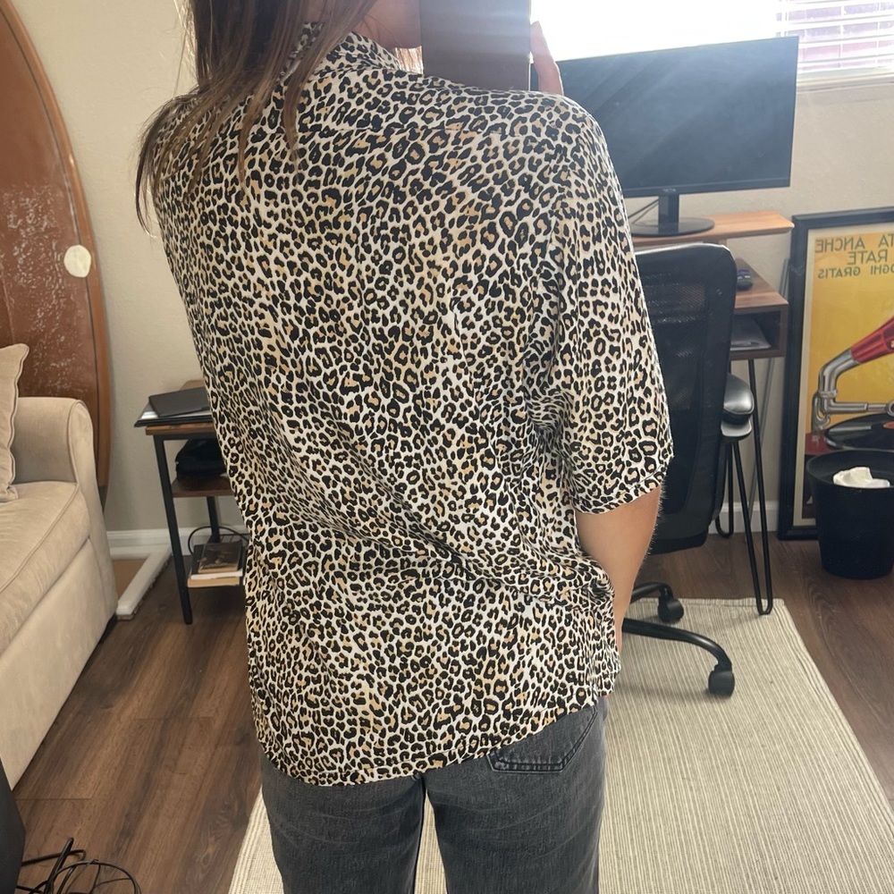 Cheetah button down shirt - Picture 8 of 8